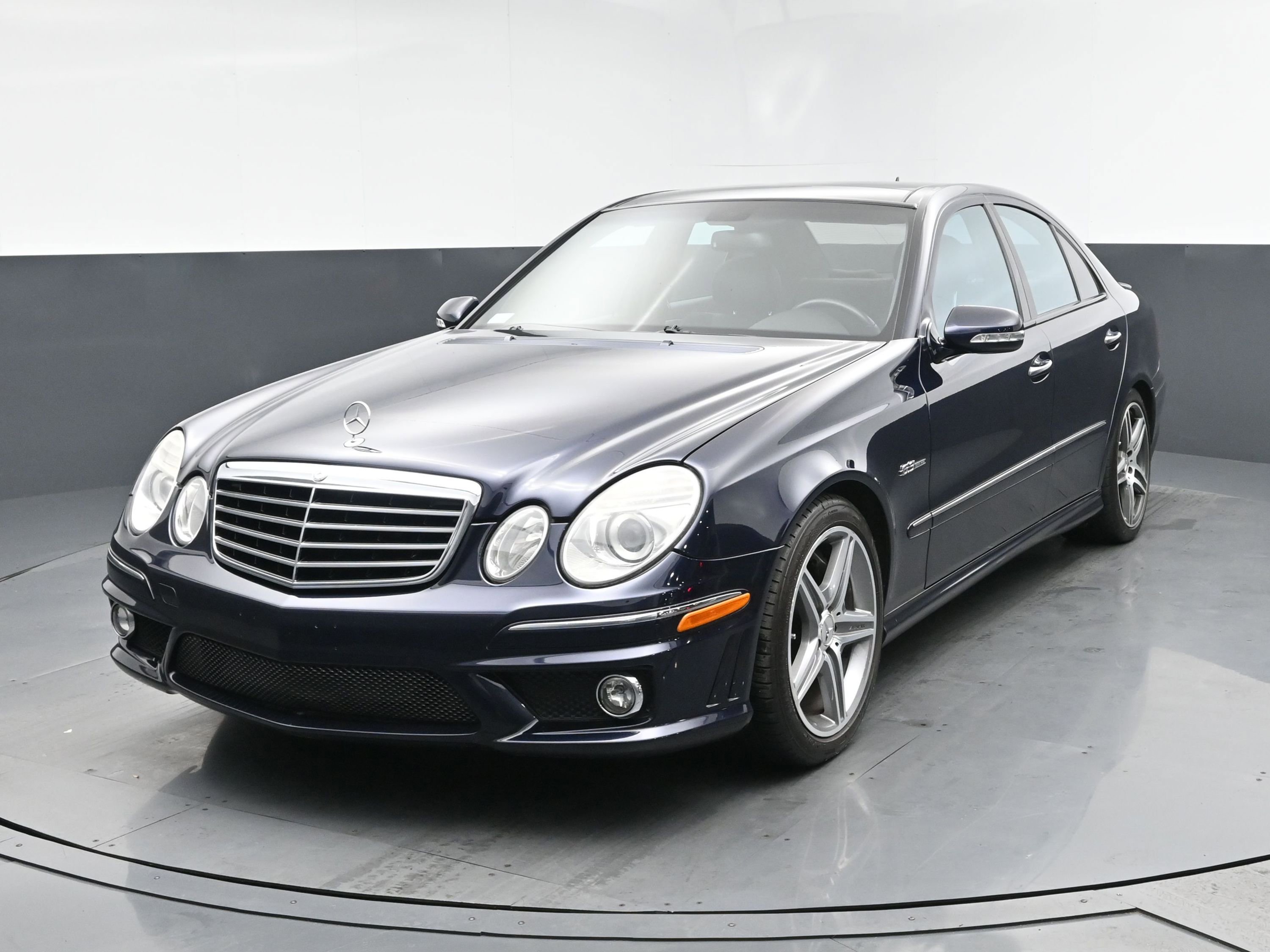 Used 2008 Mercedes-Benz E 63 AMG Sedan image 24