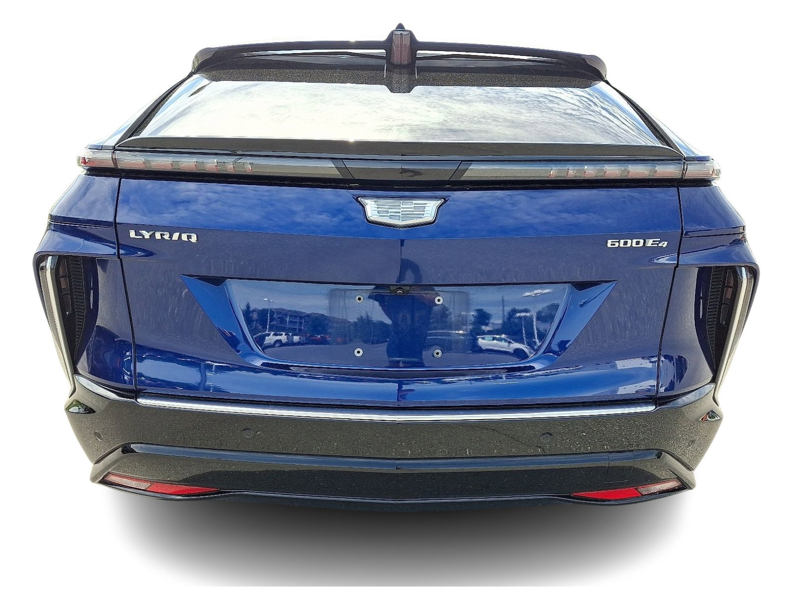 Used 2024 Cadillac Lyriq Luxury AWD/4WD image 4