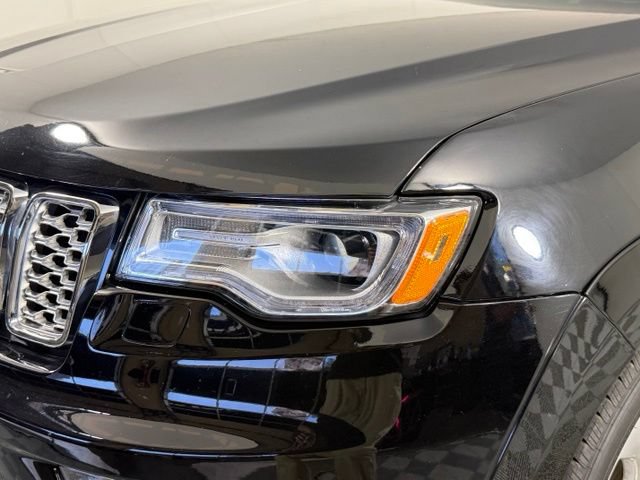 Used 2020 Jeep Grand Cherokee Summit AWD/4WD image 9