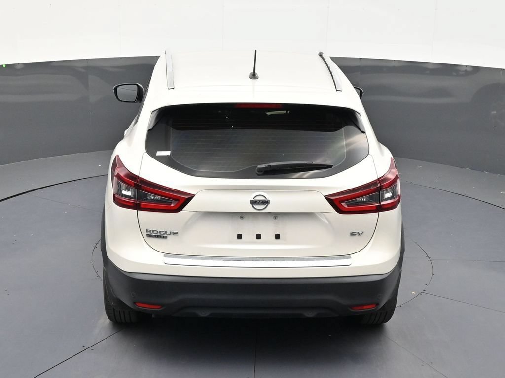 Used 2022 Nissan Rogue Sport SV FWD image 16