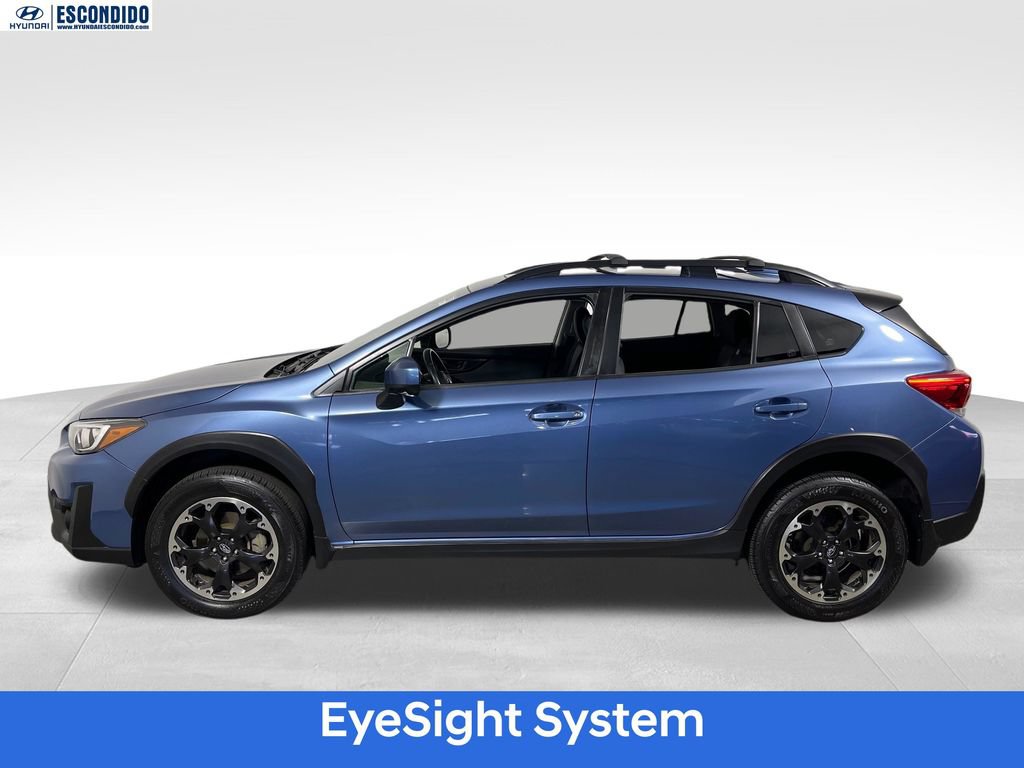 Used 2021 Subaru Crosstrek 2.0i Premium w/ Moonroof Package AWD/4WD image 2