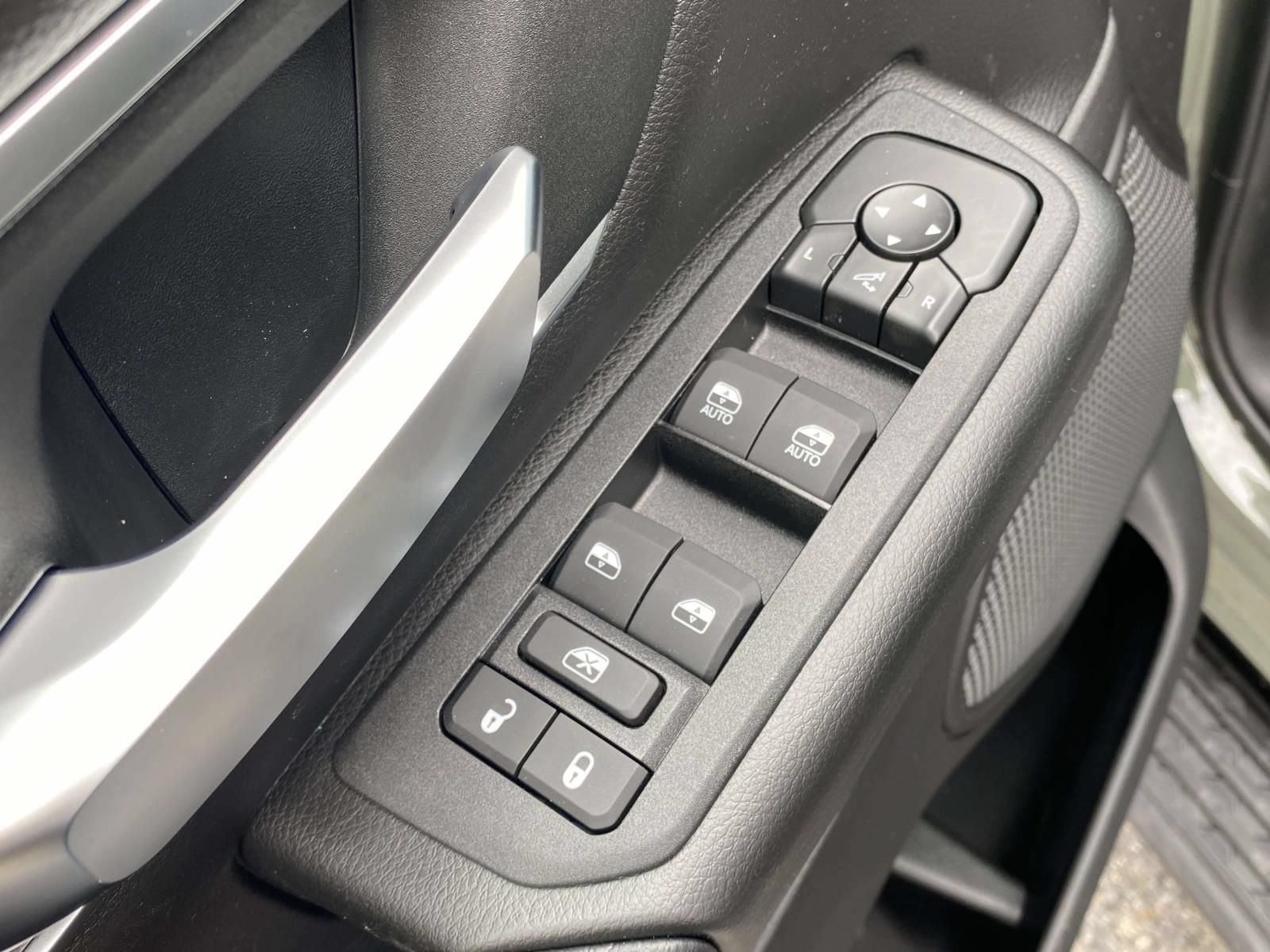 New 2026 RAM 1500 Big Horn AWD/4WD image 18