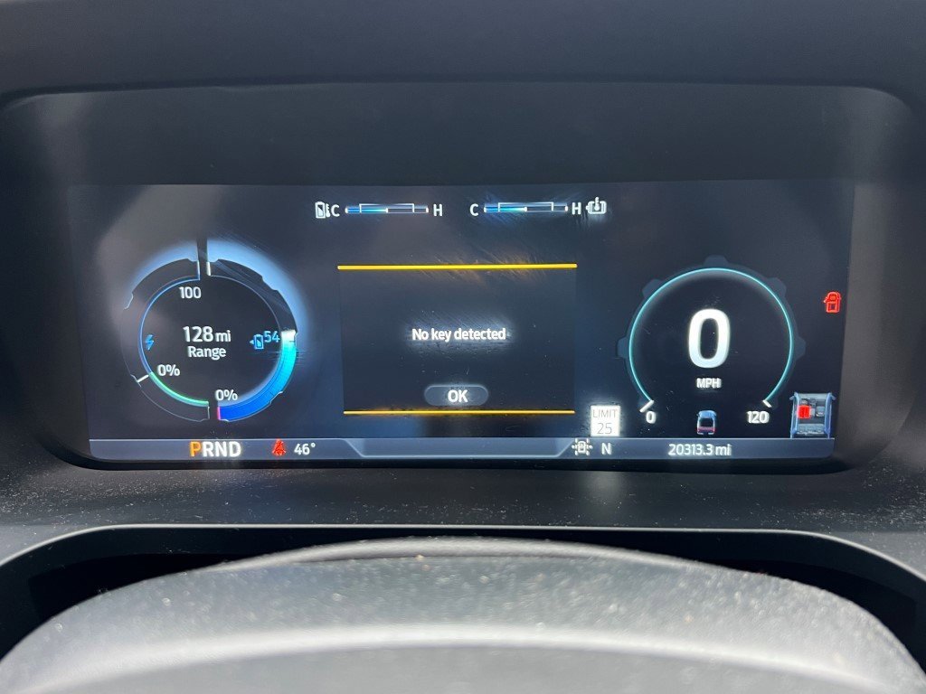 Used 2024 Ford F150 Lightning Lariat image 27