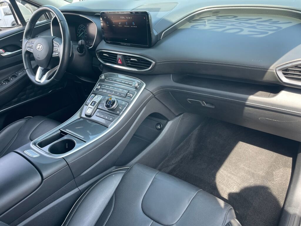 Used 2023 Hyundai Santa Fe Limited image 33