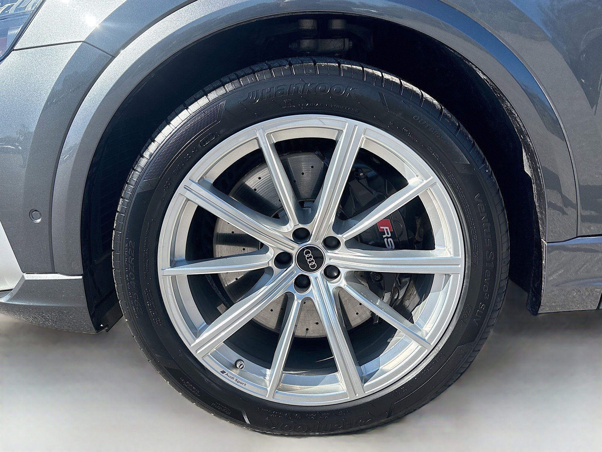 Used 2022 Audi RS Q8 image 43