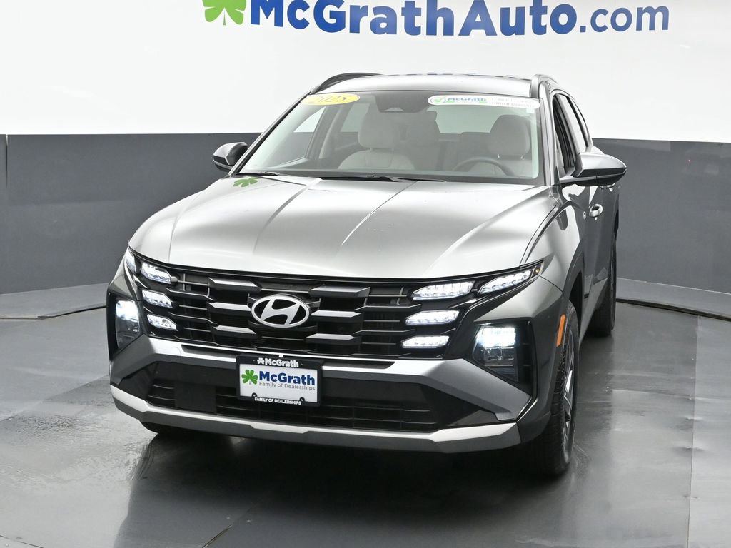 Used 2025 Hyundai Tucson Blue image 5