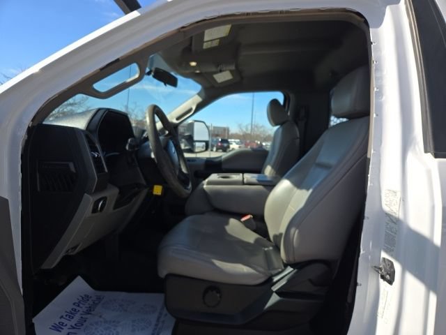 Used 2018 Ford F450 XL w/ Power Equipment Group AWD/4WD image 17