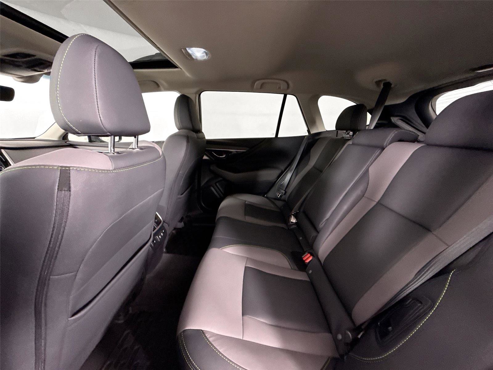 Used 2021 Subaru Outback Onyx Edition XT w/ Popular Package #2 image 34