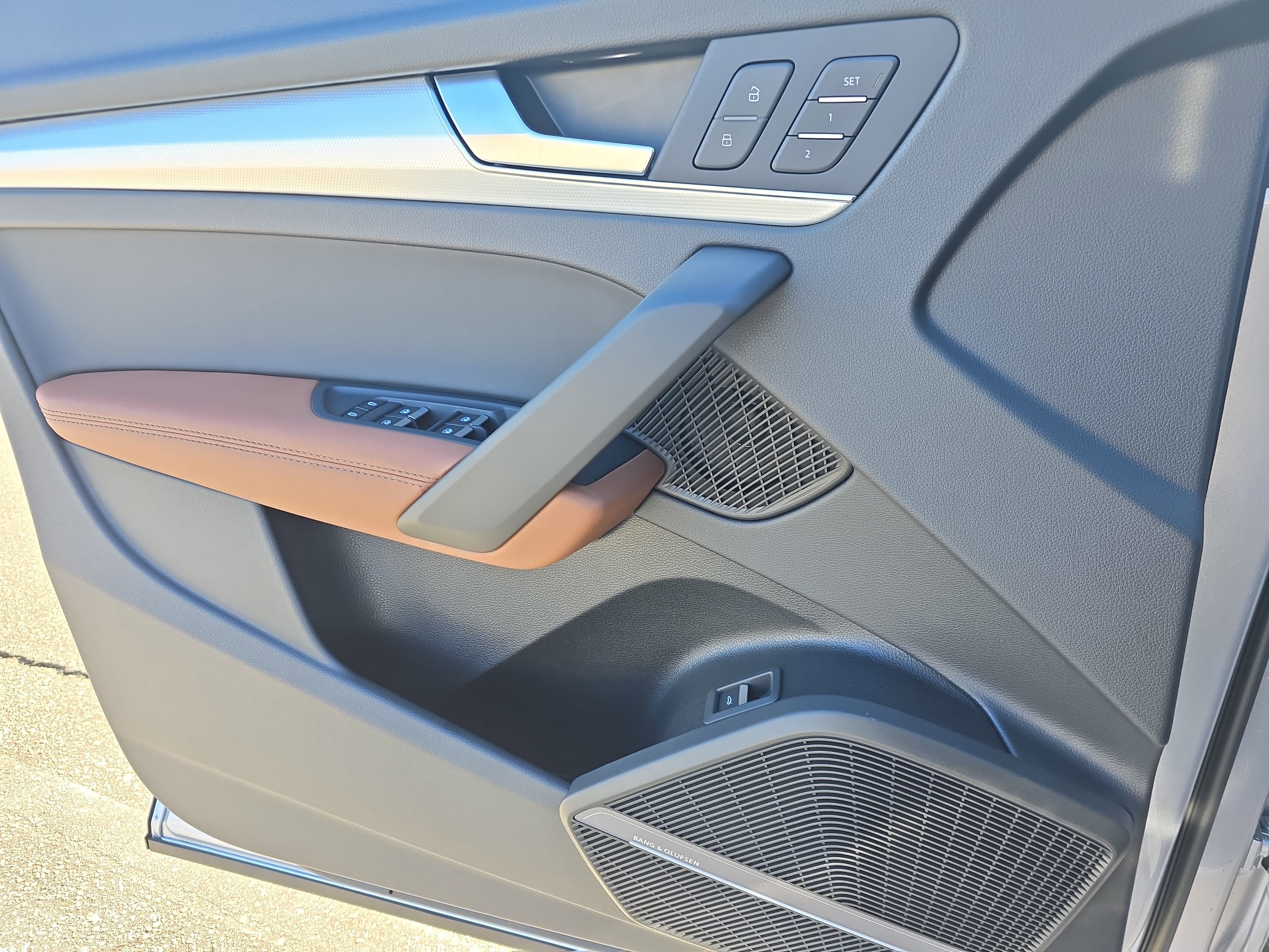 Certified 2025 Audi Q5 2.0T Premium Plus w/ Premium Plus Package image 25