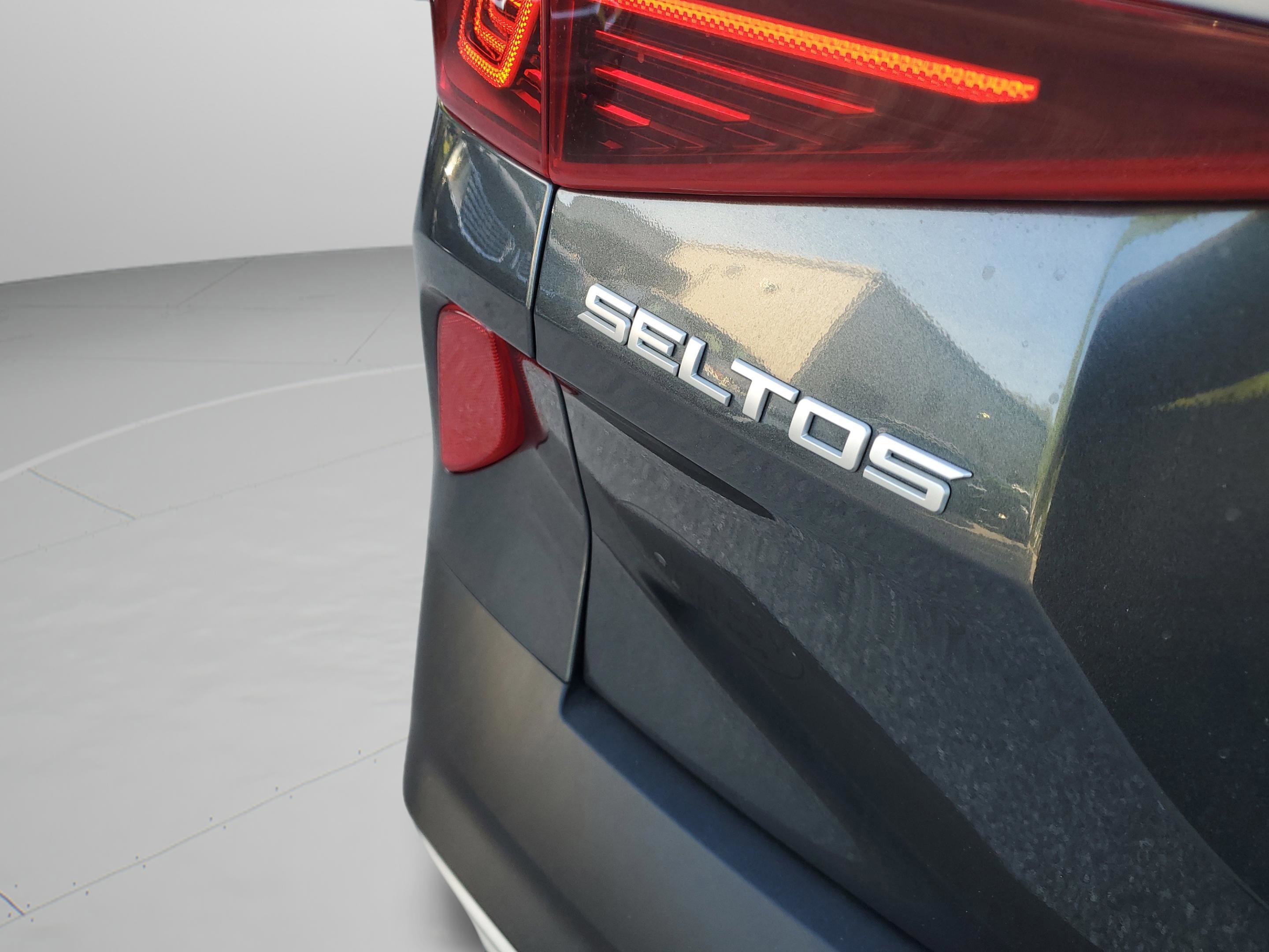 Certified 2023 Kia Seltos EX AWD/4WD image 34
