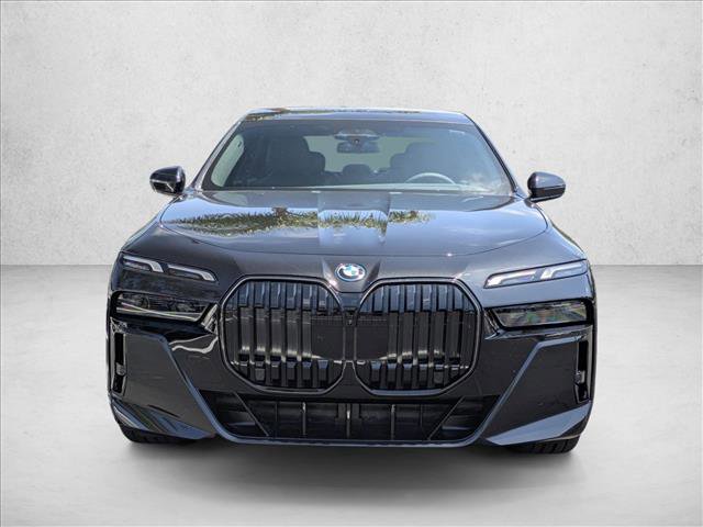 New 2025 BMW i7 xDrive60 image 6