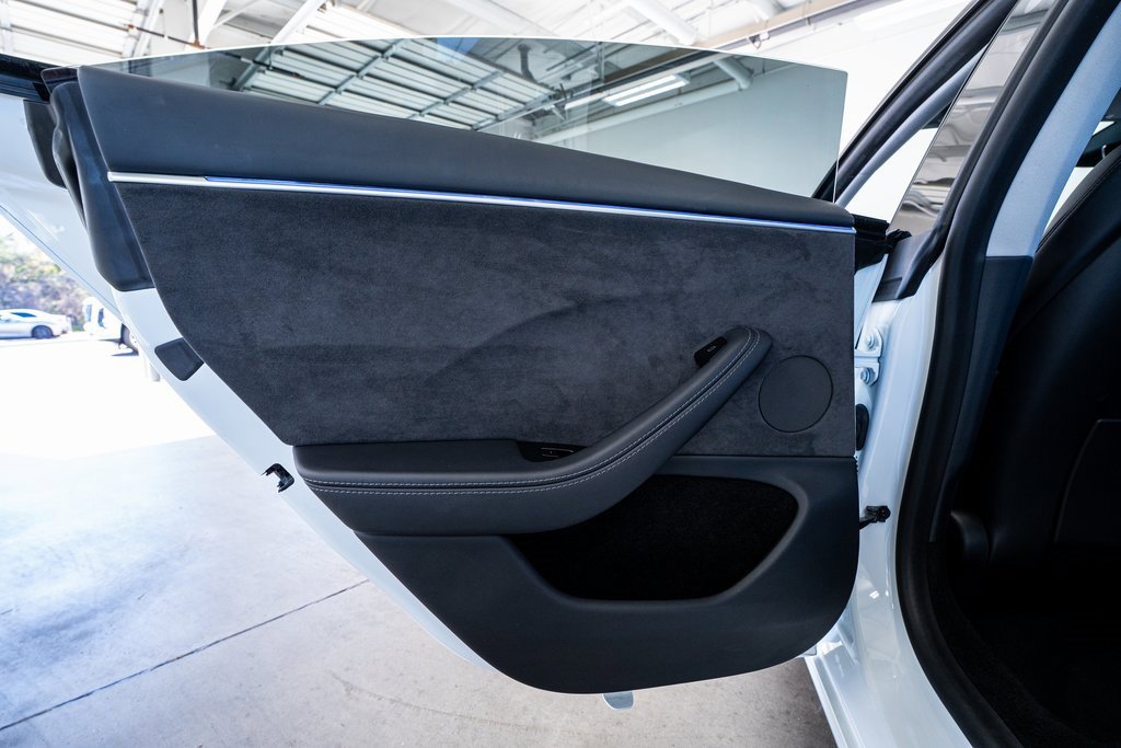 Used 2025 Tesla Model 3 Long Range image 48