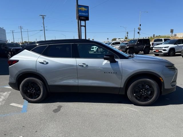 New 2026 Chevrolet Blazer LT w/ Sound & Technology Package AWD/4WD image 5