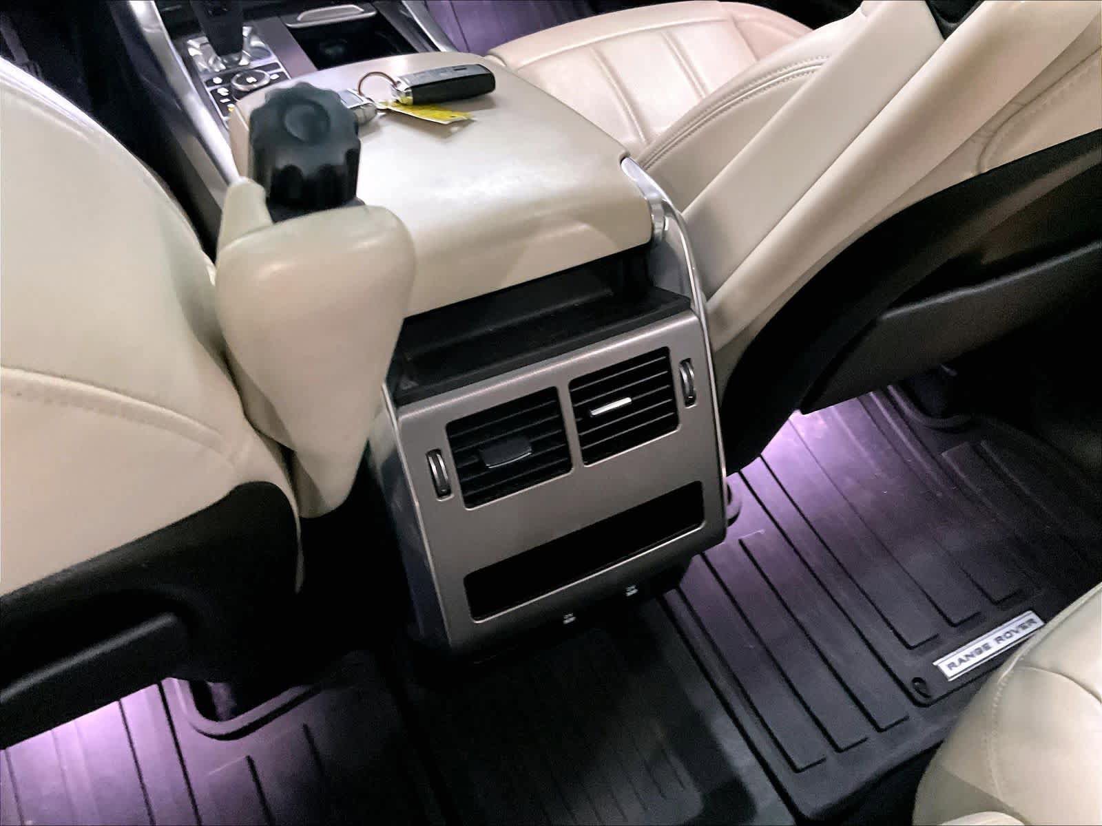 Used 2019 Land Rover Range Rover Sport HSE AWD/4WD image 36