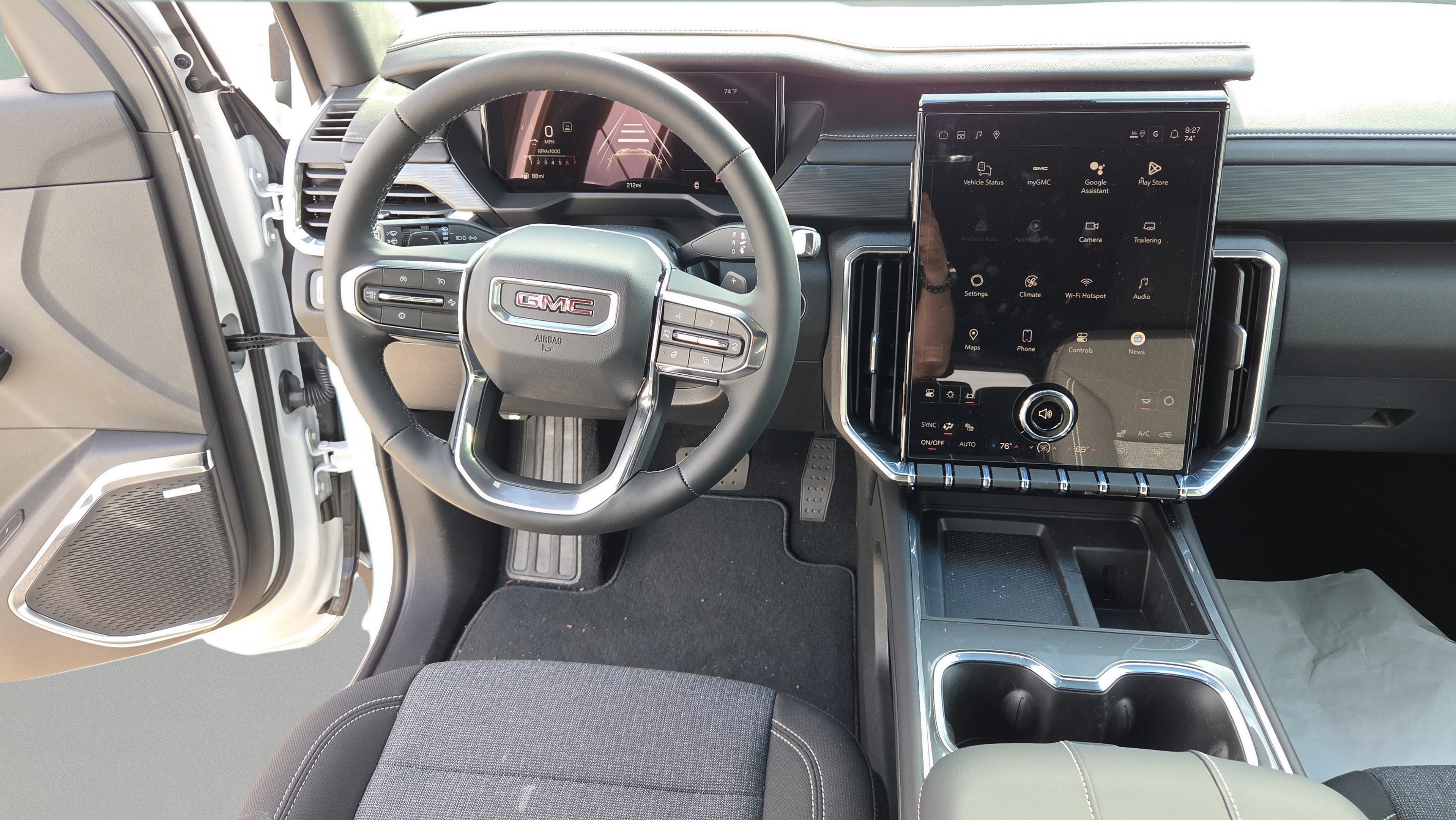 New 2026 GMC Acadia Elevation FWD image 17