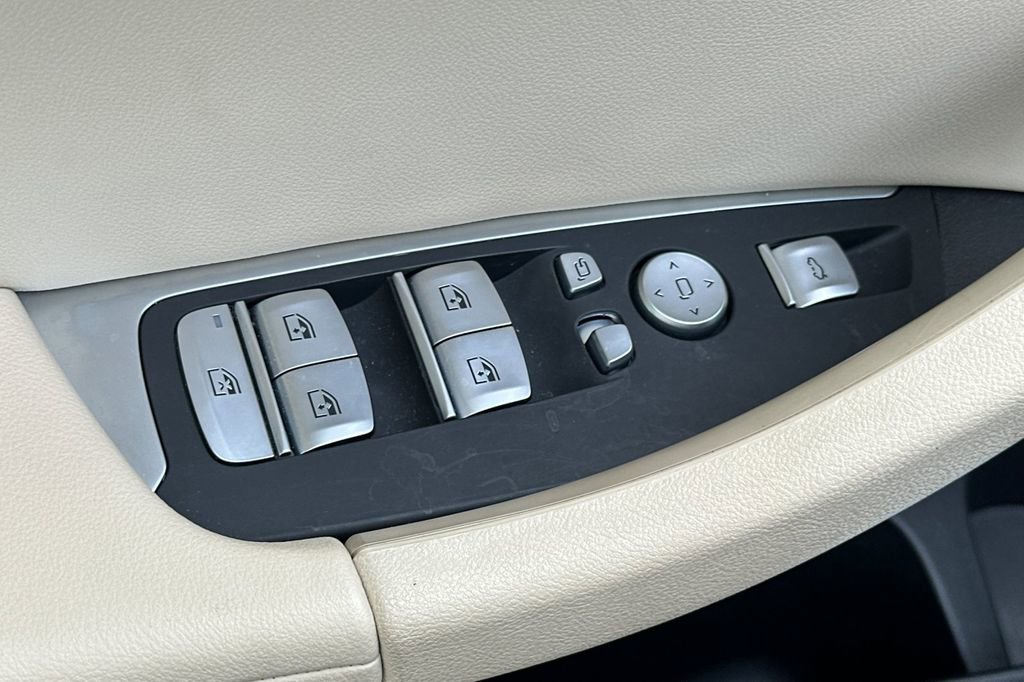 Used 2022 BMW X3 sDrive30i w/ Convenience Package image 11