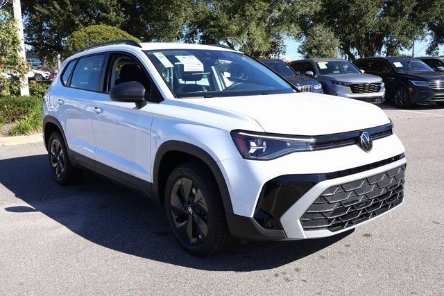 Certified 2026 Volkswagen Taos S FWD image 7
