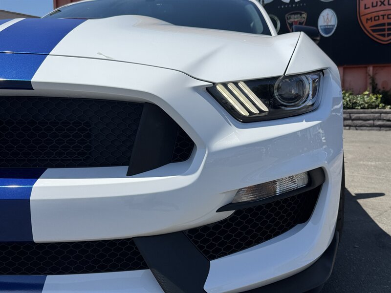 Used 2017 Ford Mustang Shelby GT350 w/ Electronics Package RWD image 7