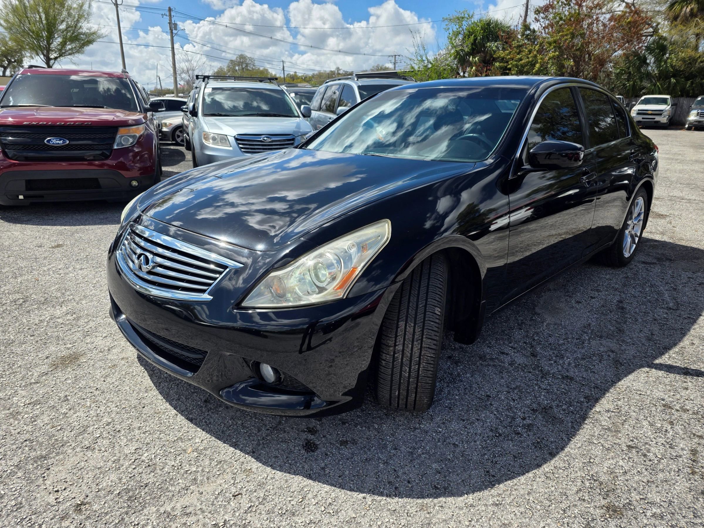 Used 2012 INFINITI G37 Journey w/ Premium Pkg image 3