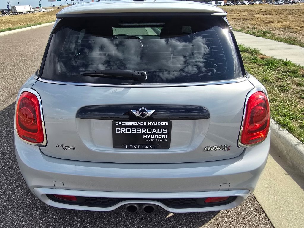 Used 2015 MINI Cooper S image 4