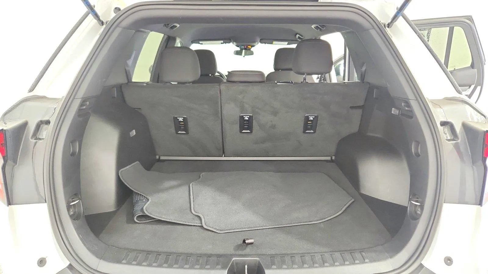 Used 2026 GMC Terrain Elevation FWD image 38