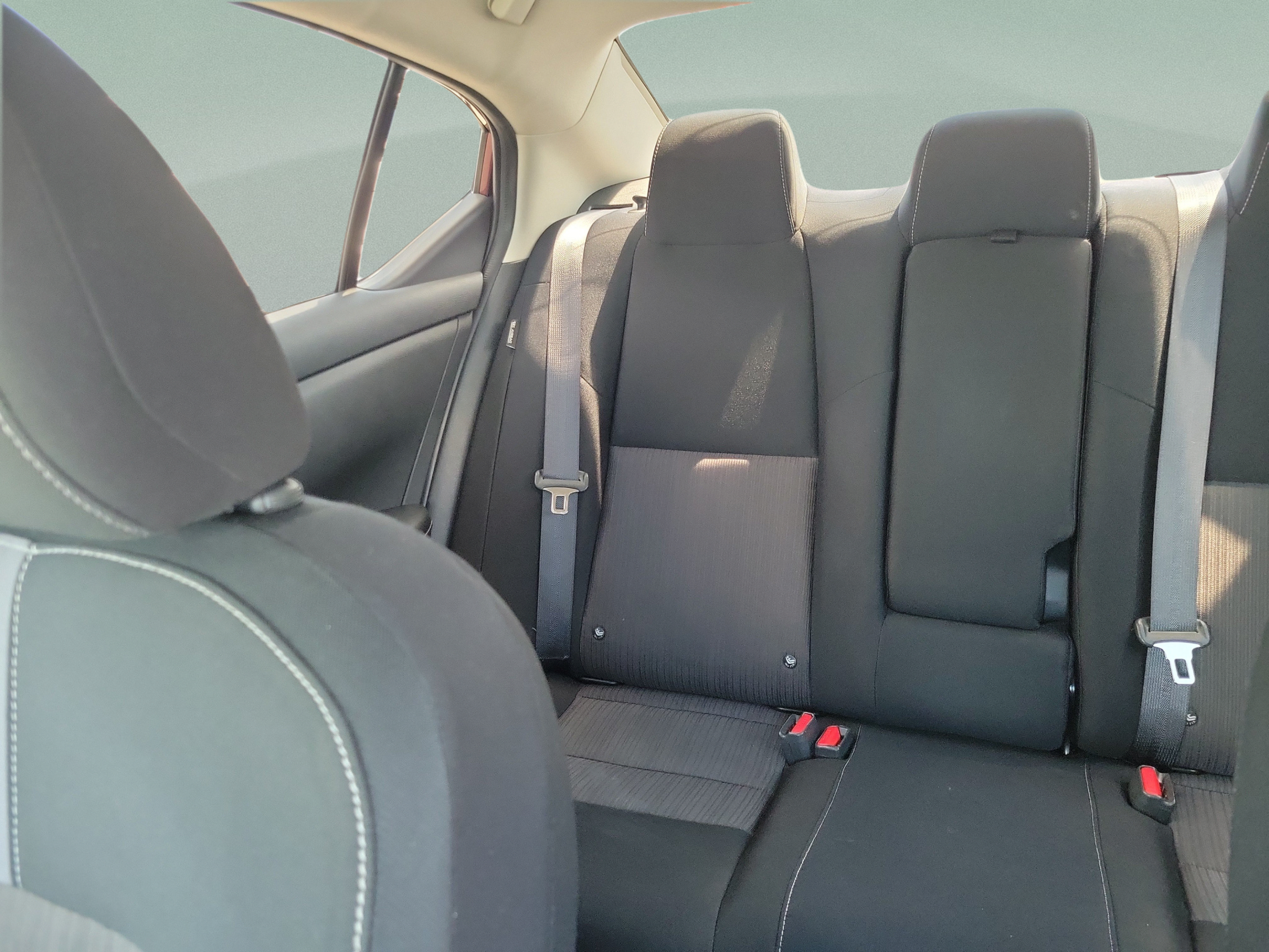 Used 2020 Nissan Sentra SV w/ Electronics Package FWD image 8
