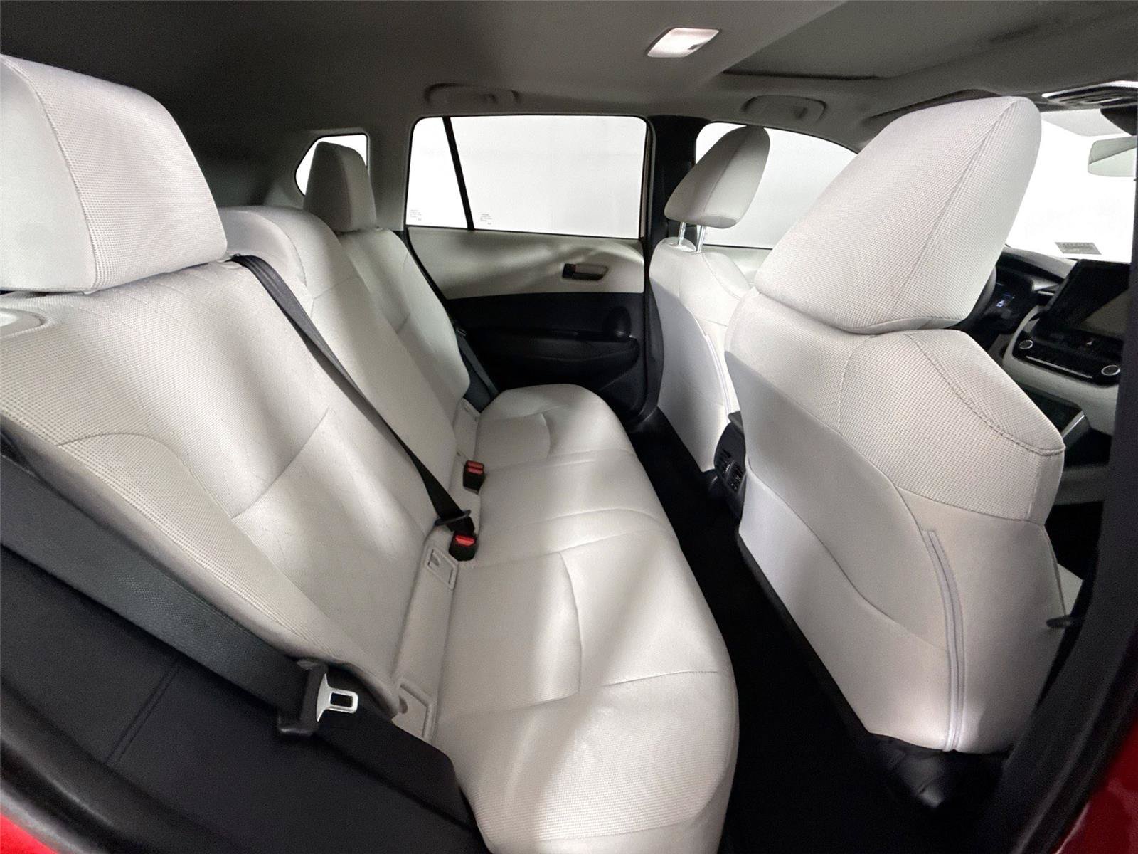 Used 2024 Toyota Corolla Cross LE w/ Moonroof Package FWD image 40