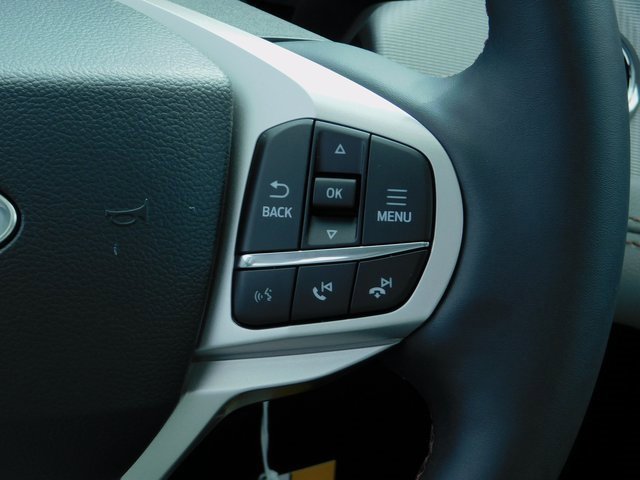 New 2026 Ford Explorer Active w/ Active Comfort Package image 17