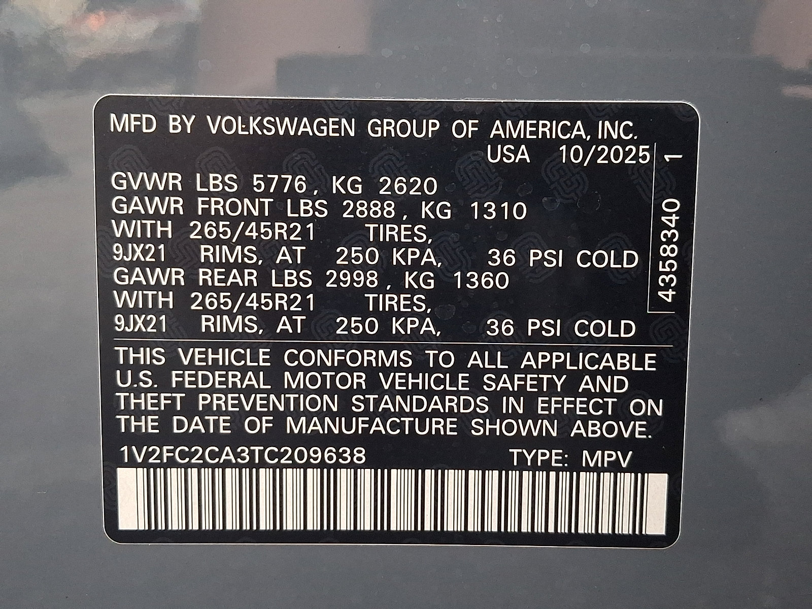 New 2026 Volkswagen Atlas Cross Sport SEL Premium R-Line AWD/4WD image 11
