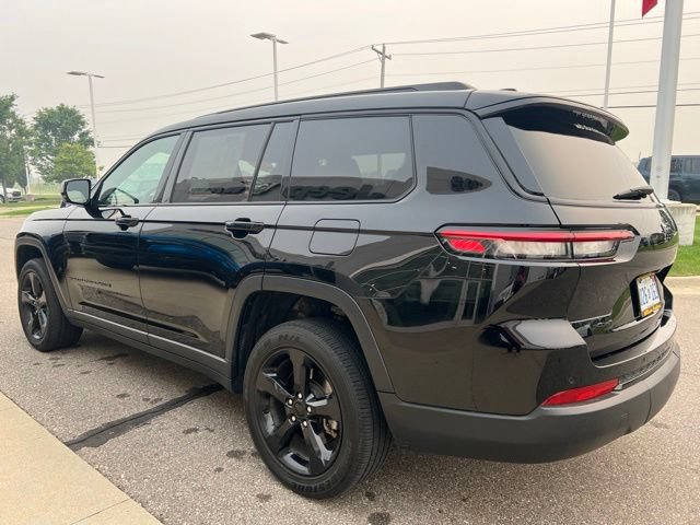 Certified 2023 Jeep Grand Cherokee L Altitude AWD/4WD image 8