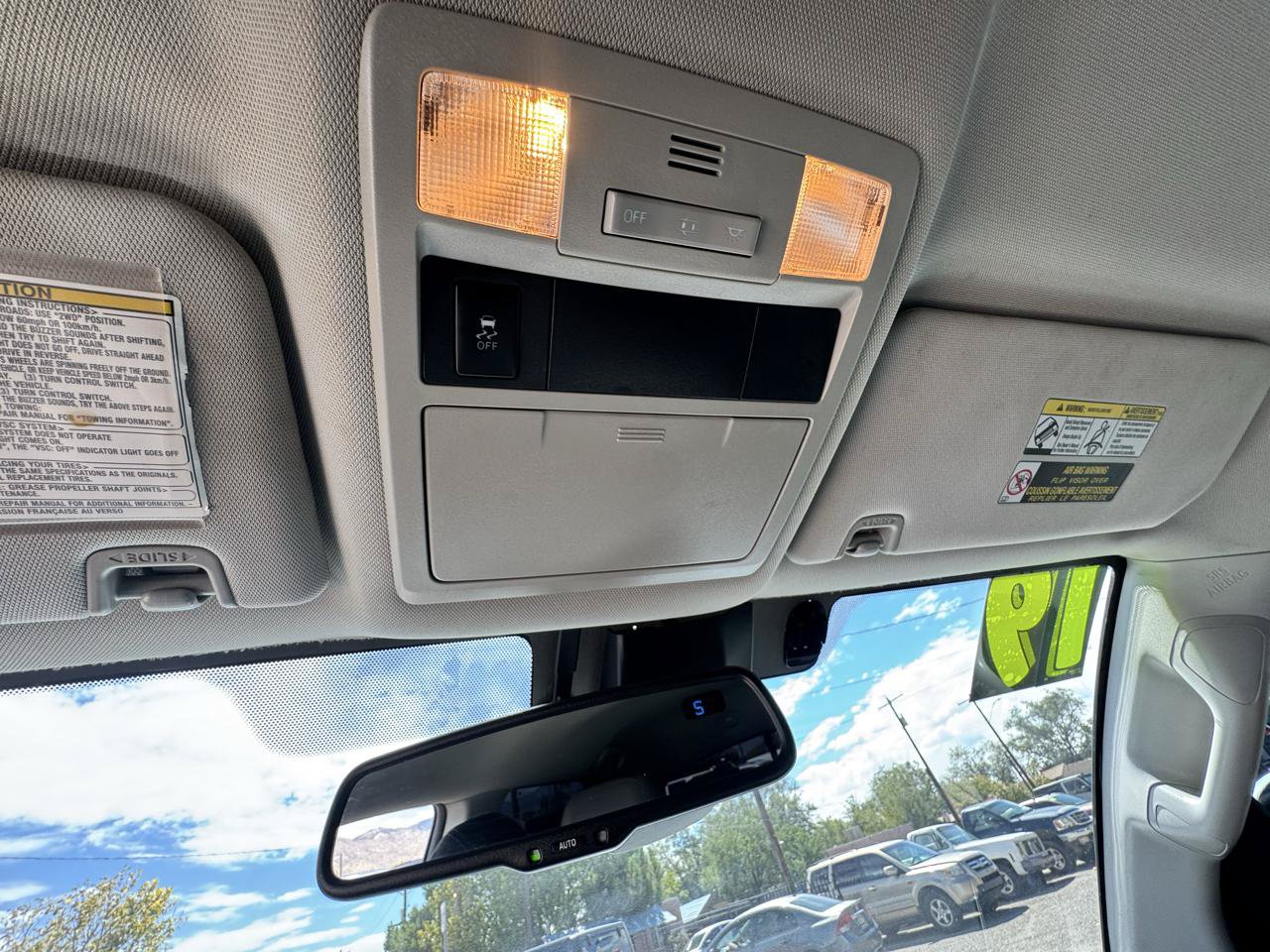Used 2019 Toyota Tacoma SR5 AWD/4WD image 27