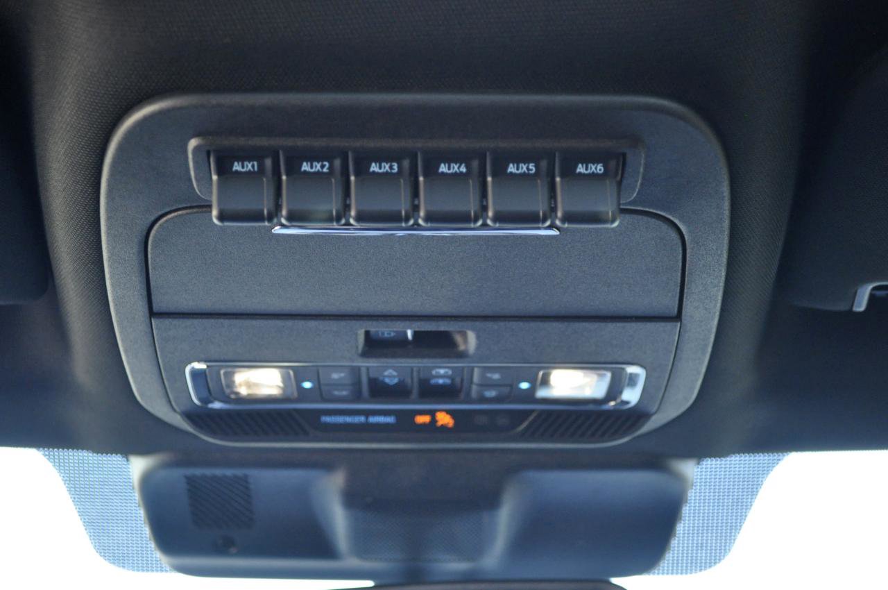 Used 2025 Ford F150 Raptor image 23