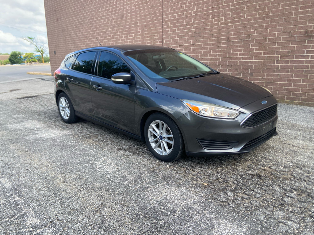 Used 2017 Ford Focus SE FWD image 7