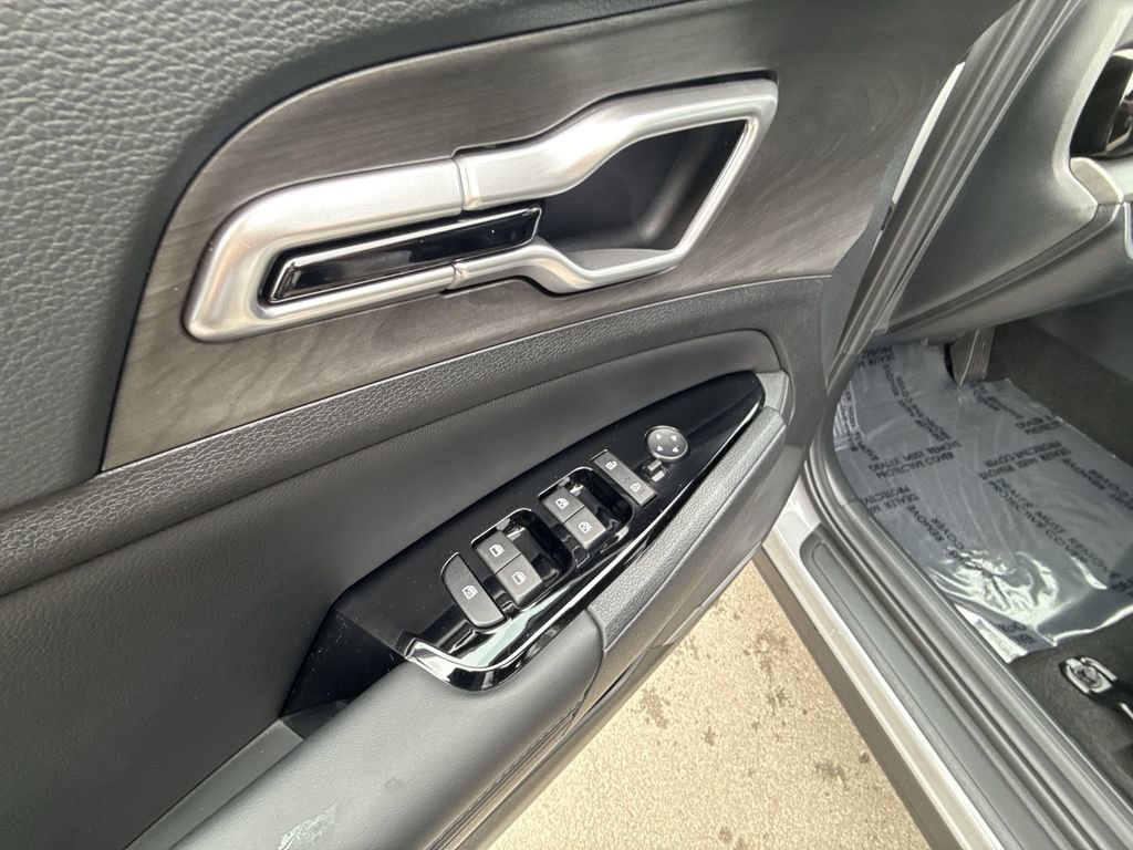 Used 2024 Kia Sportage X-Line w/ X-Line Premium Package image 13