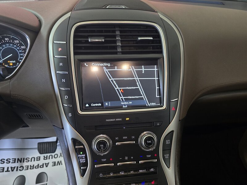 Used 2016 Lincoln MKX Reserve w/ Driver Assistance Package AWD/4WD image 26