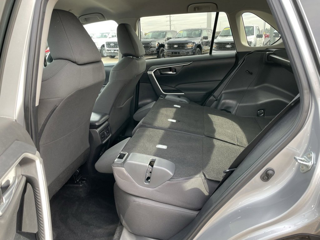 Used 2024 Toyota RAV4 XLE image 49