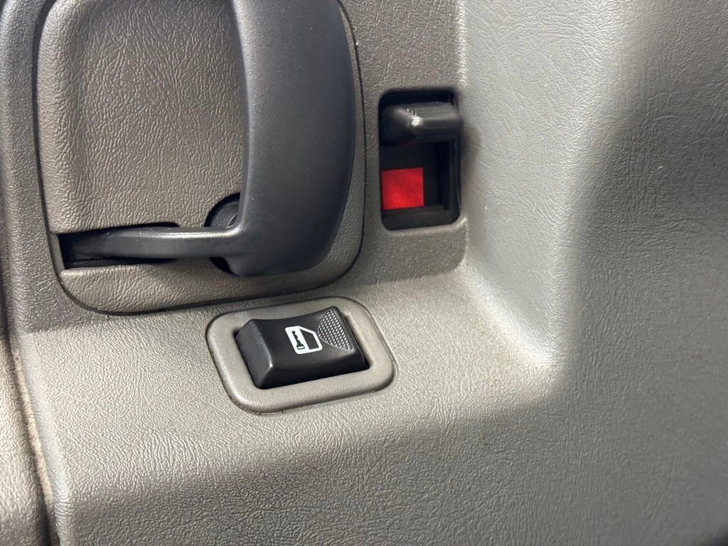 Used 2017 Chevrolet Express 3500 LT w/ LT Preferred Equipment Group image 10