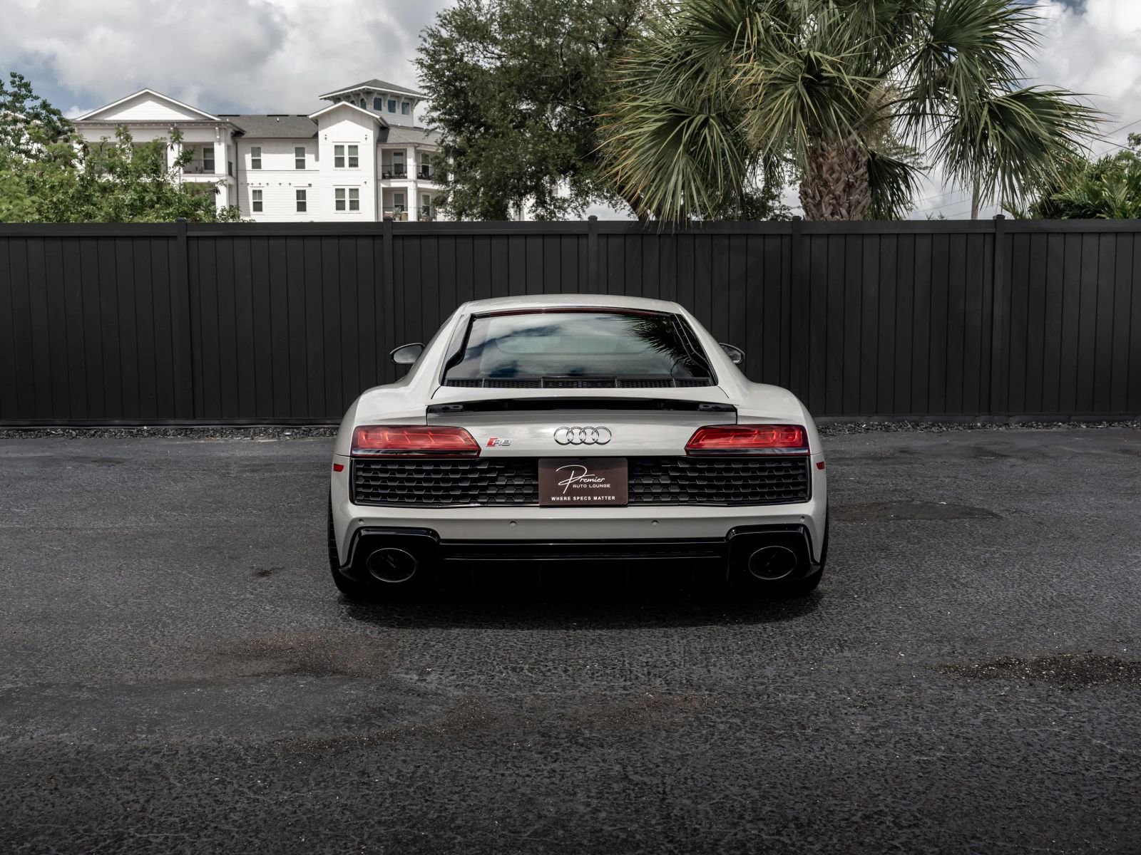 Used 2022 Audi R8 V10 RWD image 5
