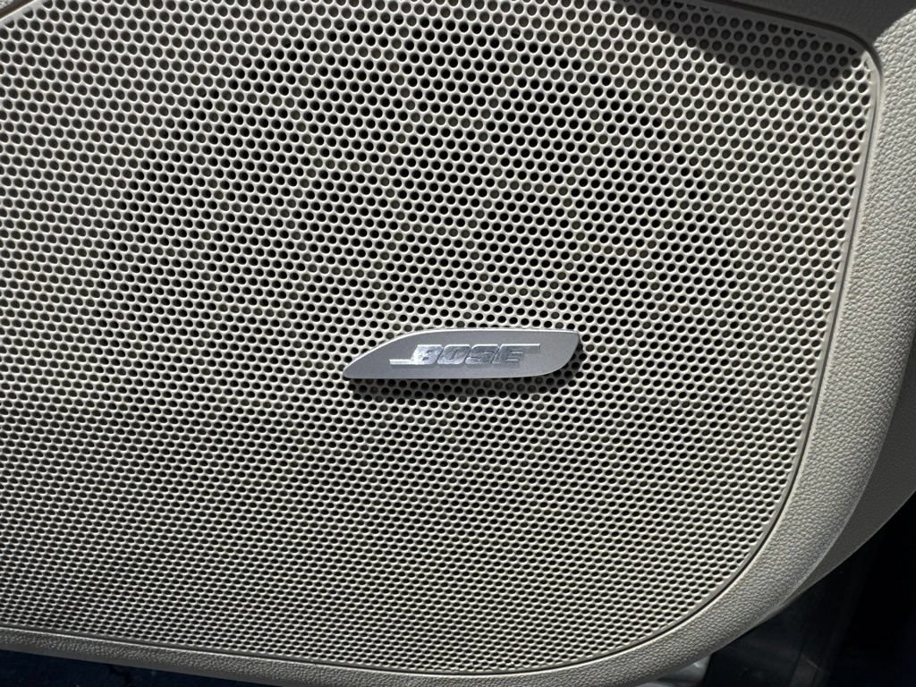 Certified 2017 Buick LaCrosse Essence w/ Sights and Sounds Package FWD image 20
