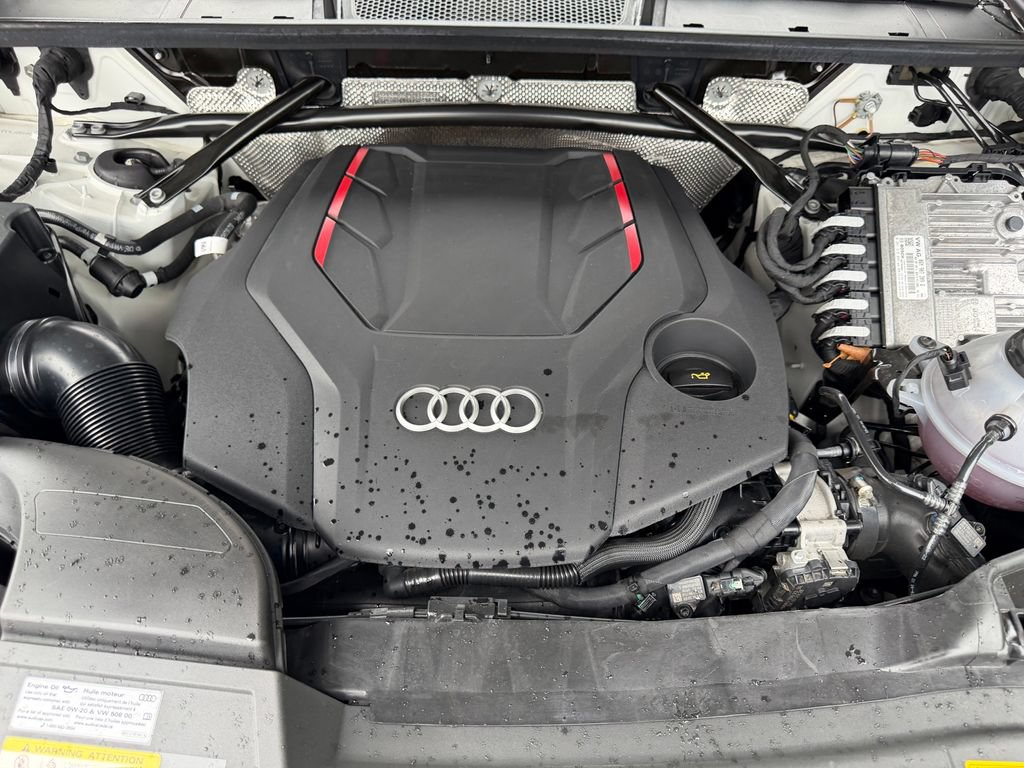 Certified 2023 Audi SQ5 Premium Plus w/ Premium Plus Package AWD/4WD image 33