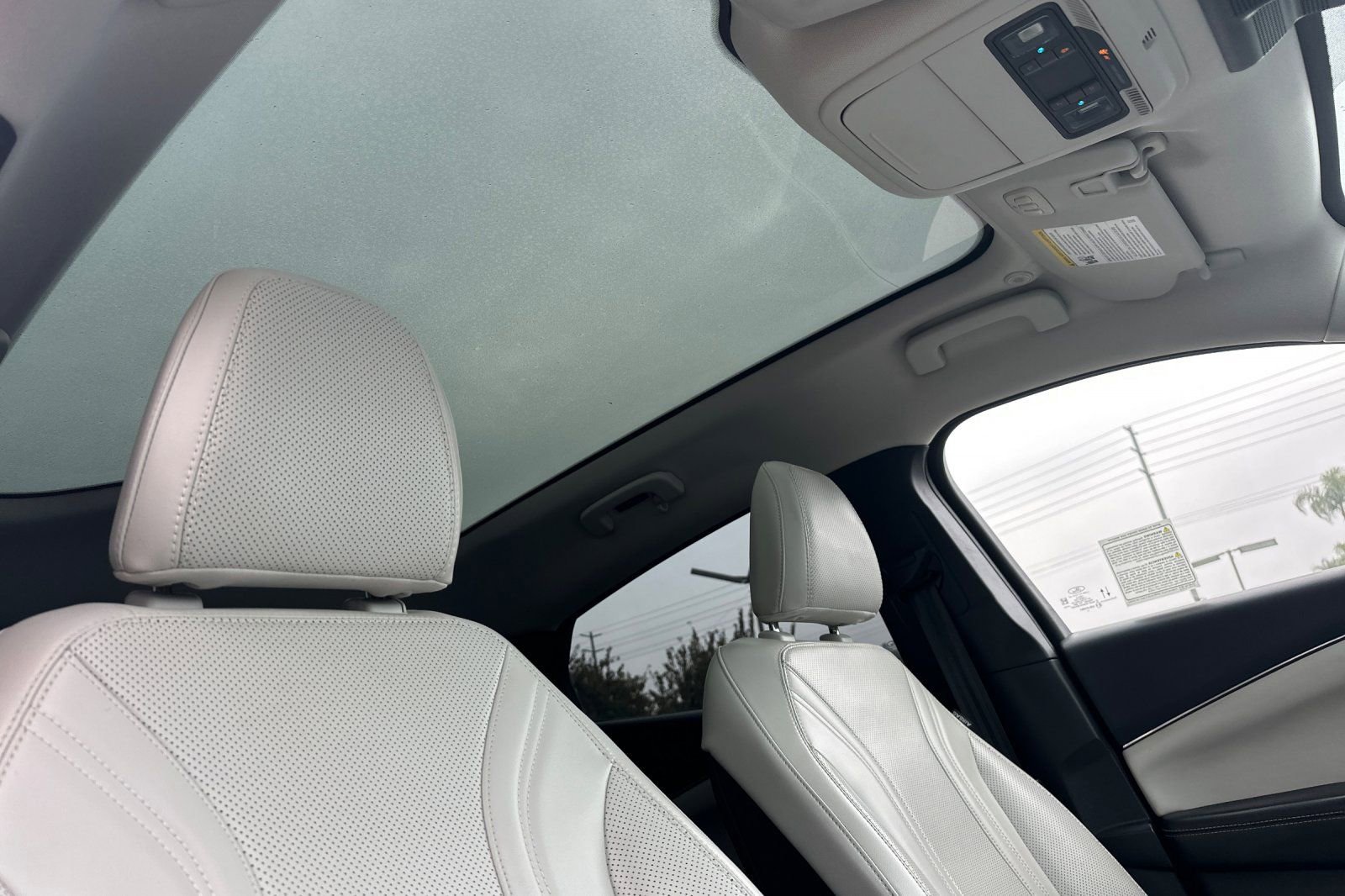 Used 2021 Ford Mustang Mach-E Premium image 17