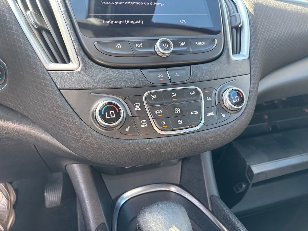 Used 2023 Chevrolet Malibu LT image 21