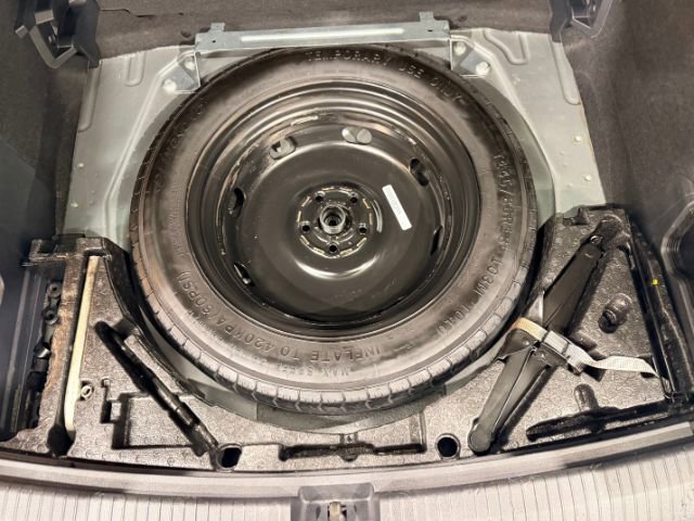 Used 2020 Volkswagen Tiguan S AWD/4WD image 21