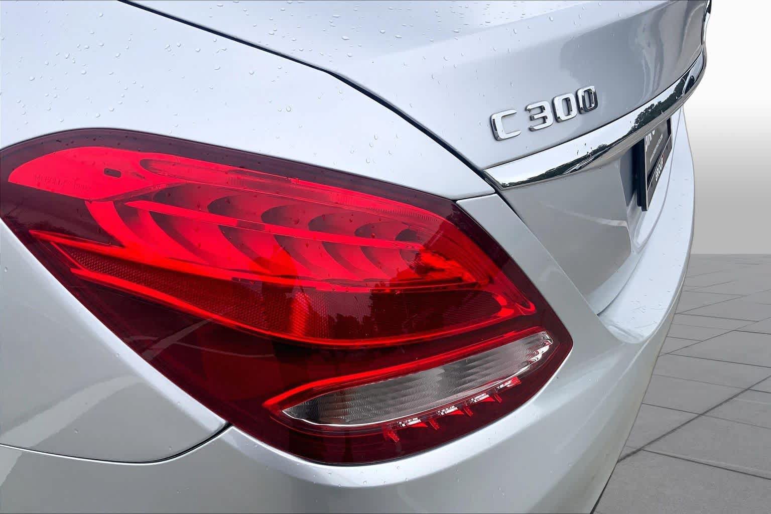 Used 2018 Mercedes-Benz C 300 Sedan image 54