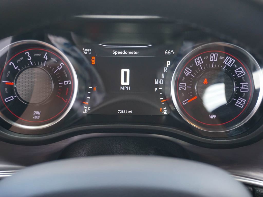 Used 2017 Dodge Challenger SXT RWD image 22