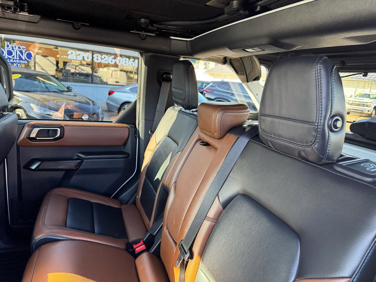 Used 2024 Ford Bronco Outer Banks w/ Sasquatch Package image 40