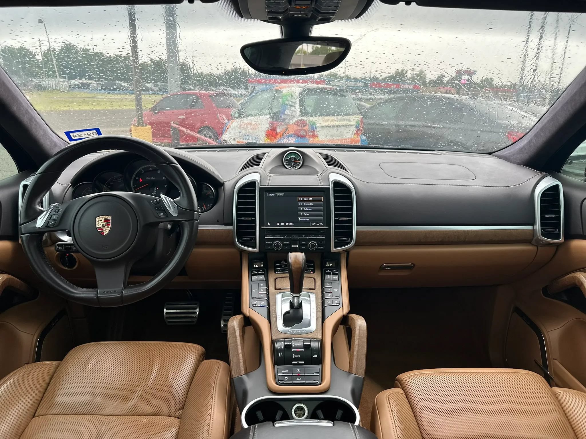 Used 2012 Porsche Cayenne Turbo AWD/4WD image 12