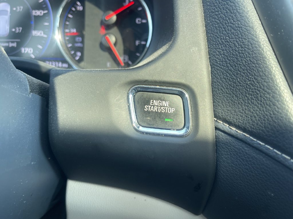 Used 2021 GMC Acadia Denali FWD image 14