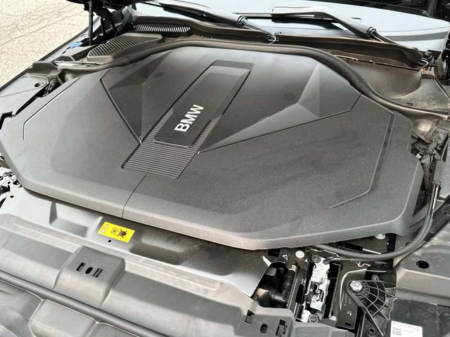 Used 2026 BMW i5 eDrive40 w/ M Sport Package AWD/4WD image 15