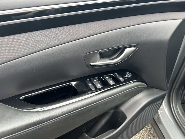 Certified 2024 Hyundai Santa Cruz Limited image 18